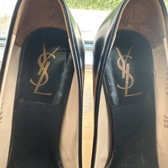 YSL Heels - Picture 4 of 5